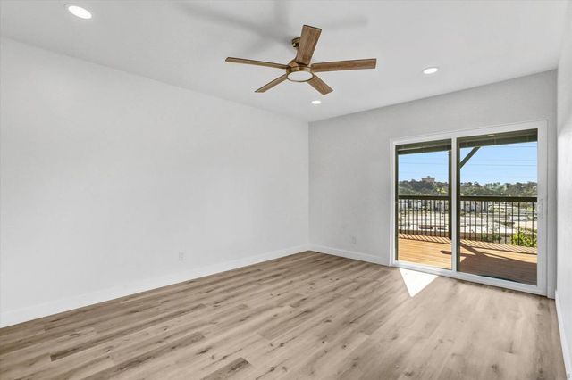 6933 Camino Degrazia, San Diego, CA 92111