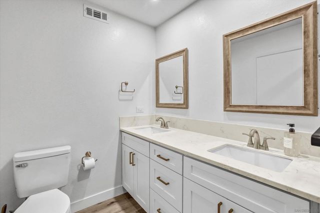 6933 Camino Degrazia, San Diego, CA 92111