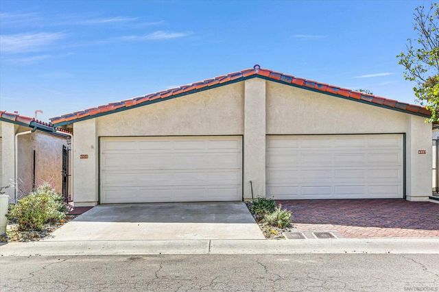 6933 Camino Degrazia, San Diego, CA 92111