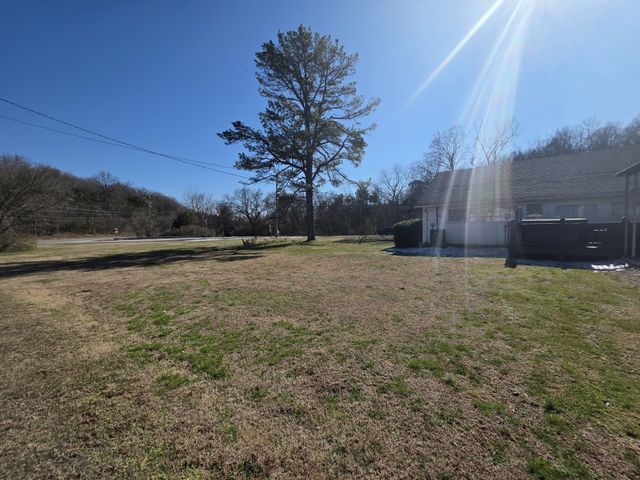 2207 Springfield Hwy, Goodlettsville, TN 37072