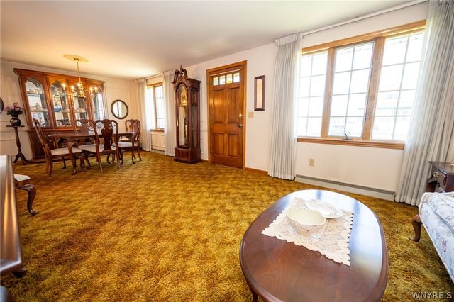 153 Fremont Avenue, West Seneca, NY 14224