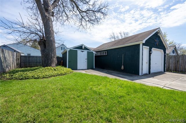 153 Fremont Avenue, West Seneca, NY 14224