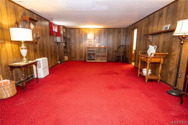 153 Fremont Avenue, West Seneca, NY 14224