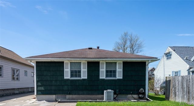 153 Fremont Avenue, West Seneca, NY 14224