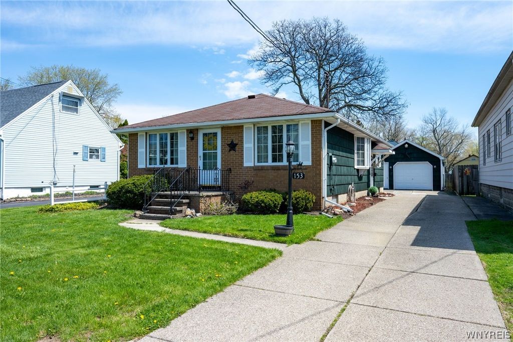 153 Fremont Avenue, West Seneca, NY 14224