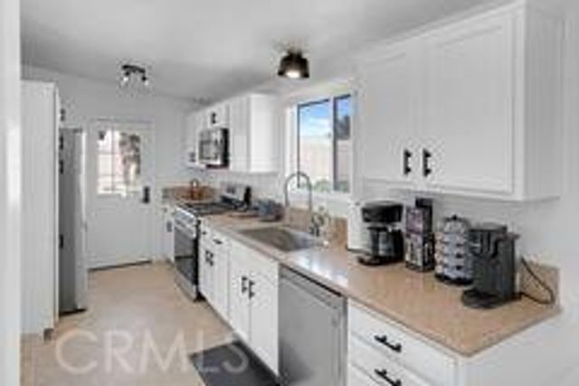 3700 Eastgate Road, Palm Springs, CA 92262