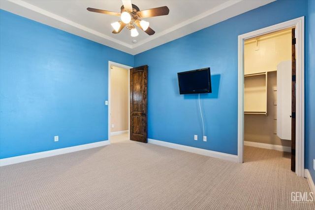 2404 Edingal Drive, Bakersfield, CA 93311