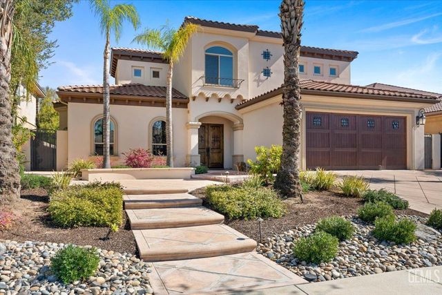 2404 Edingal Drive, Bakersfield, CA 93311