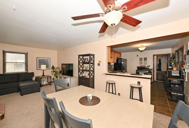 7308 W Congress STREET, Milwaukee, WI 53218