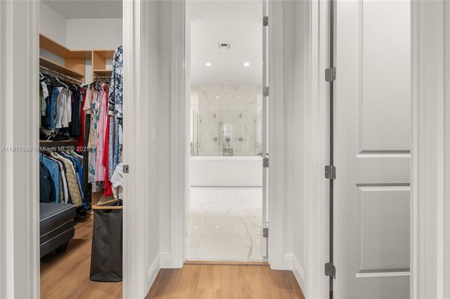 14820 Millstone Ranches Dr, Davie, FL 33331