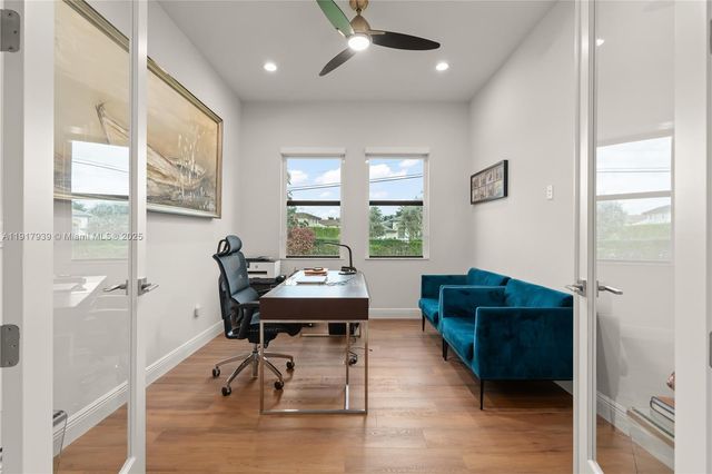 14820 Millstone Ranches Dr, Davie, FL 33331