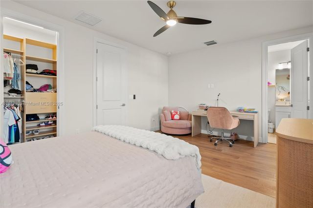 14820 Millstone Ranches Dr, Davie, FL 33331