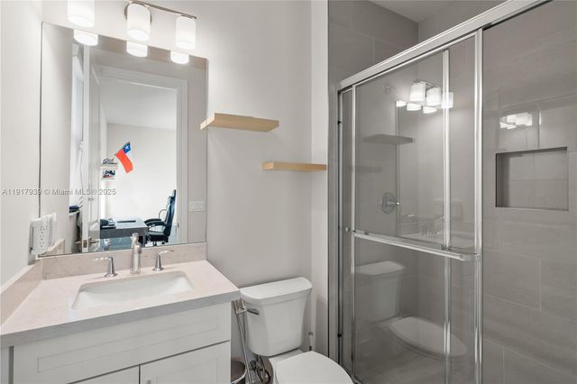 14820 Millstone Ranches Dr, Davie, FL 33331