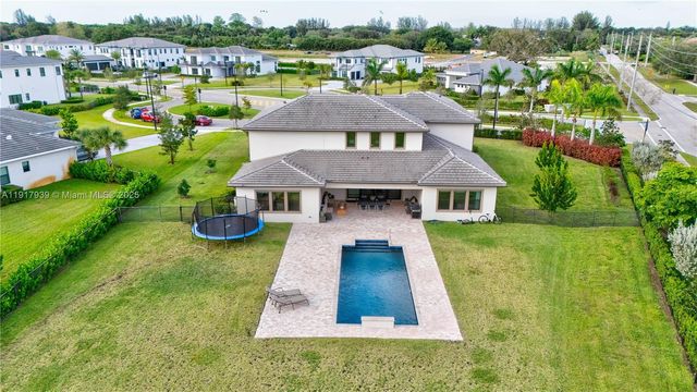 14820 Millstone Ranches Dr, Davie, FL 33331
