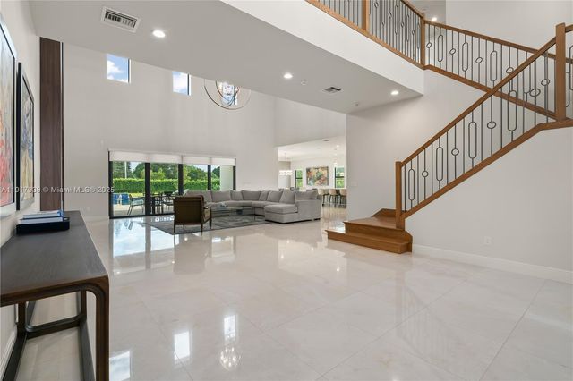 14820 Millstone Ranches Dr, Davie, FL 33331