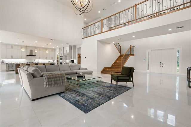 14820 Millstone Ranches Dr, Davie, FL 33331