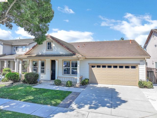 4681 Big Bear Rd, Oakley, CA 94561