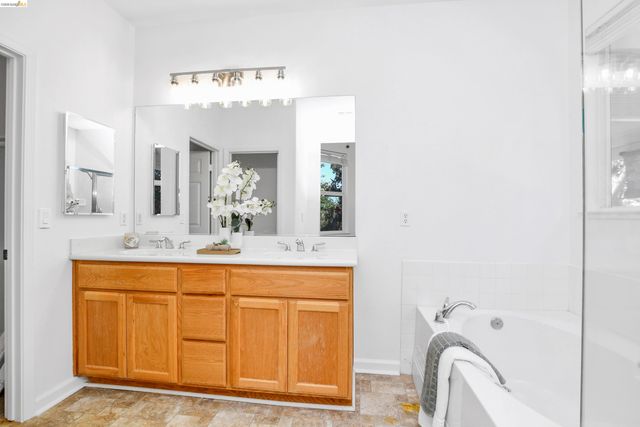 4681 Big Bear Rd, Oakley, CA 94561