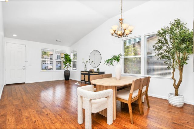 4681 Big Bear Rd, Oakley, CA 94561