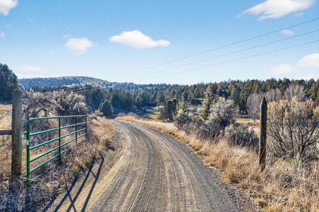 26548 Chimney Gulch Road, John Day, OR 97845