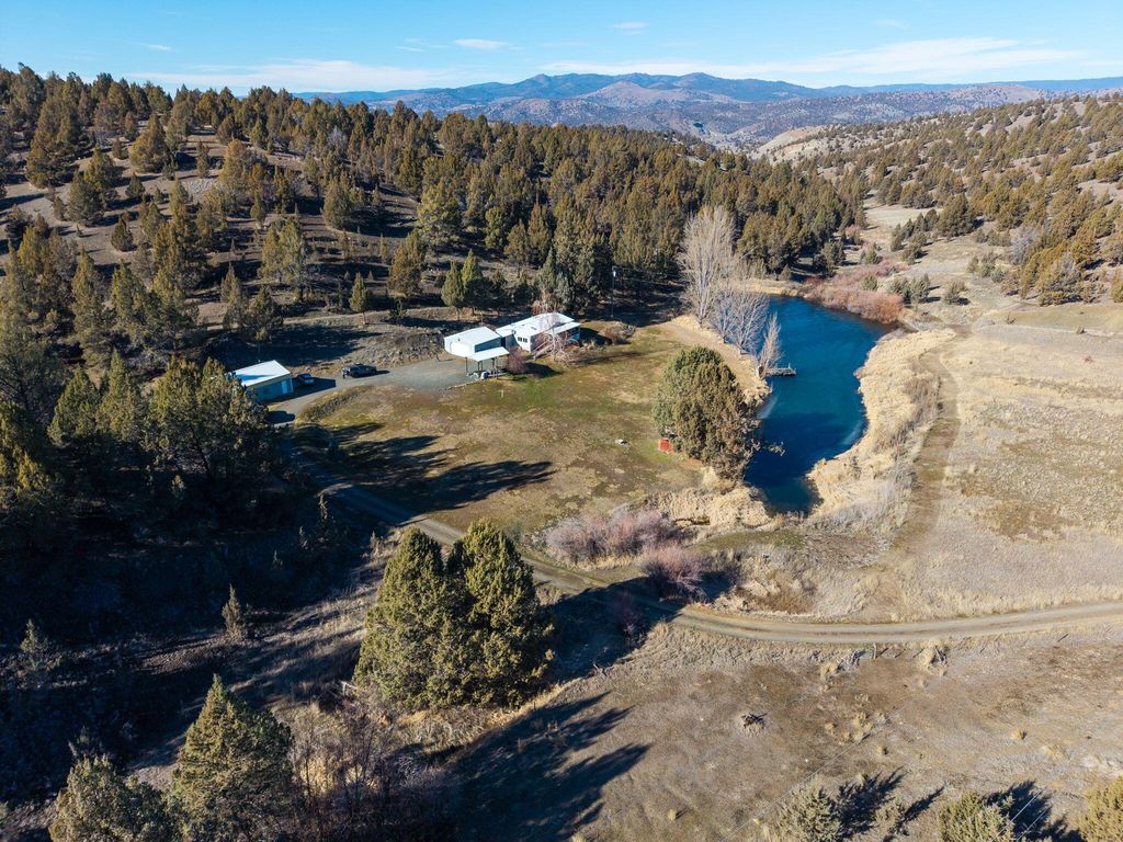 26548 Chimney Gulch Road, John Day, OR 97845