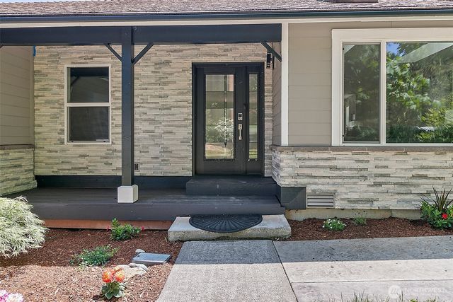 22526 251st Avenue SE, Maple Valley, WA 98038