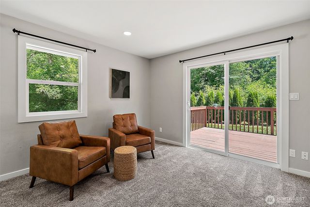 22526 251st Avenue SE, Maple Valley, WA 98038