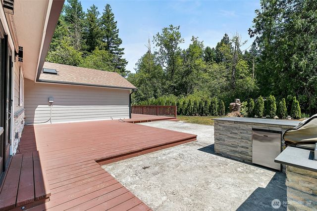 22526 251st Avenue SE, Maple Valley, WA 98038