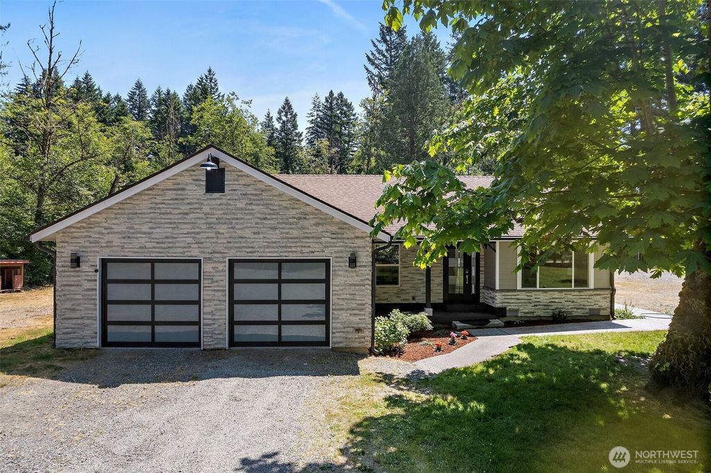 22526 251st Avenue SE, Maple Valley, WA 98038