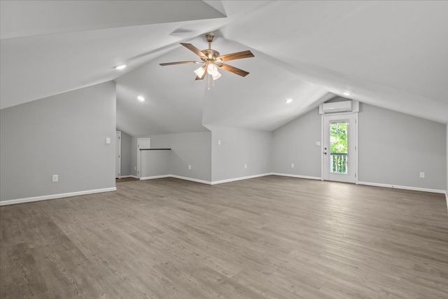 6130 Clydeton Rd, Waverly, TN 37185