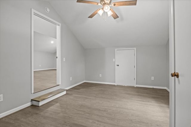 6130 Clydeton Rd, Waverly, TN 37185
