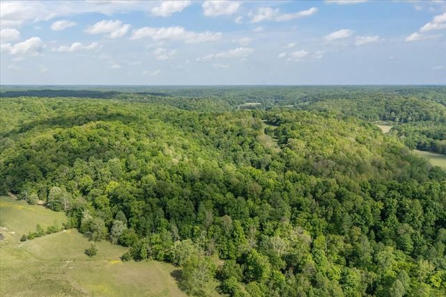 6130 Clydeton Rd, Waverly, TN 37185