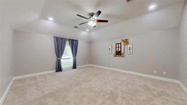 308 Oak Creek Court, League City, TX 77573