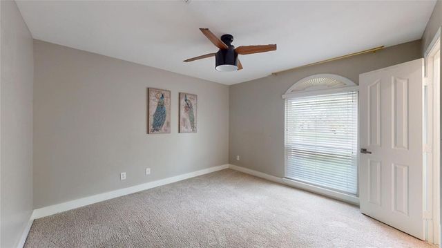 308 Oak Creek Court, League City, TX 77573