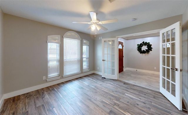 308 Oak Creek Court, League City, TX 77573