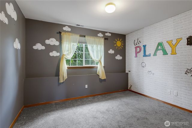 7211 188th Street Ct E, Puyallup, WA 98375