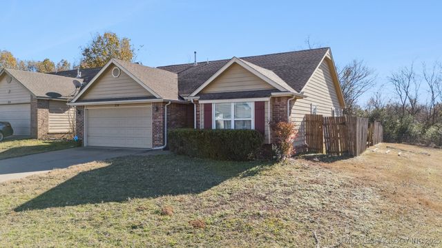 234 W 46th Street, Sand Springs, OK 74063