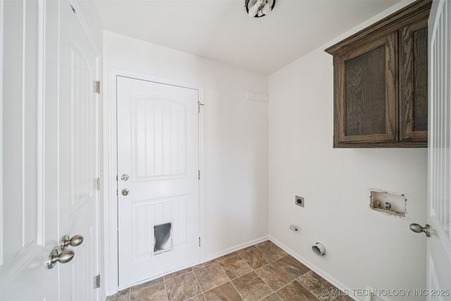 234 W 46th Street, Sand Springs, OK 74063