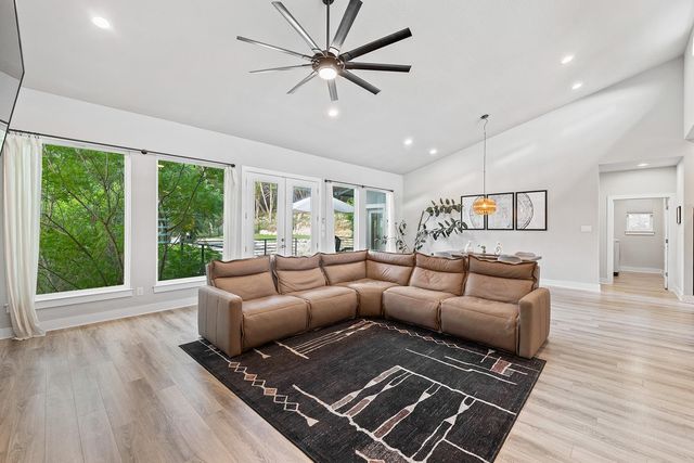 20702 Post Oak DR, Lago Vista, TX 78645