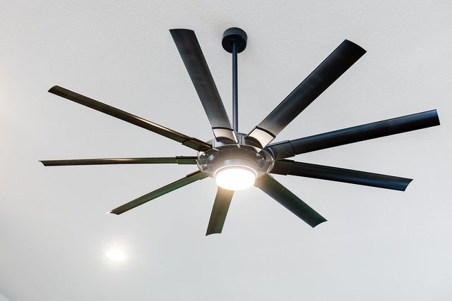 20702 Post Oak DR, Lago Vista, TX 78645