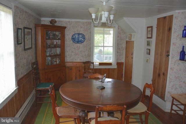 2431 CEDAR CREEK GRADE, Winchester, VA 22602