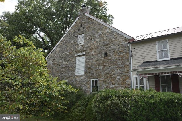2431 CEDAR CREEK GRADE, Winchester, VA 22602