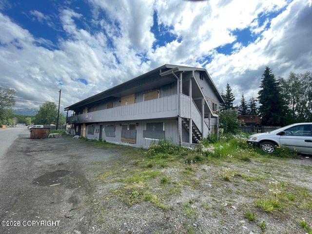 5242 E 26th Avenue, Anchorage, AK 99508