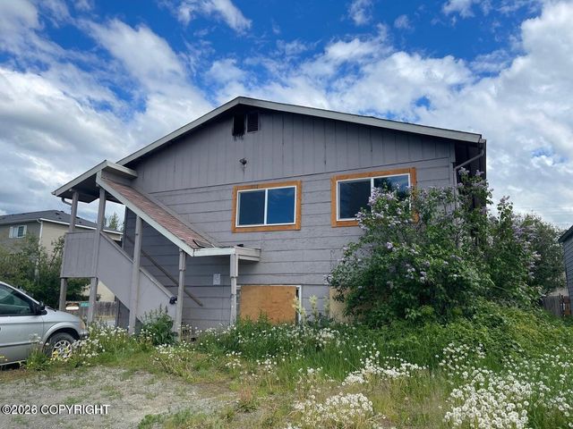 5242 E 26th Avenue, Anchorage, AK 99508