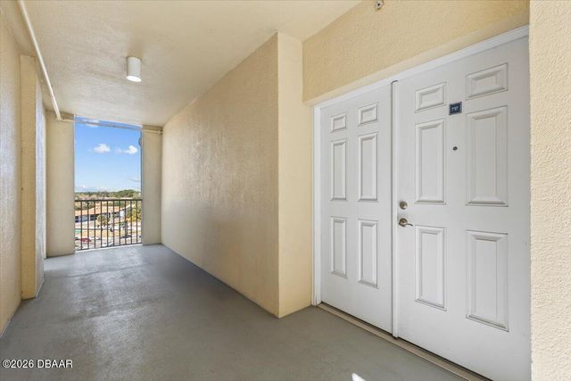 2801 S Ridgewood Ave Unit 717, South Daytona, FL 32119