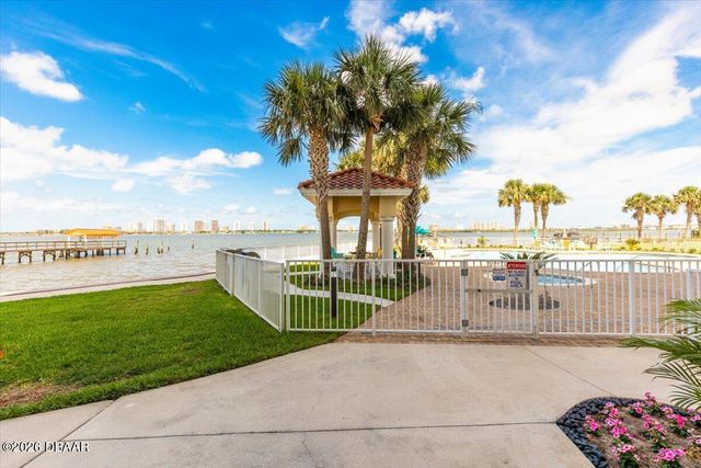 2801 S Ridgewood Ave Unit 717, South Daytona, FL 32119