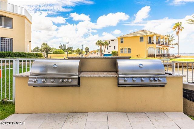 2801 S Ridgewood Ave Unit 717, South Daytona, FL 32119