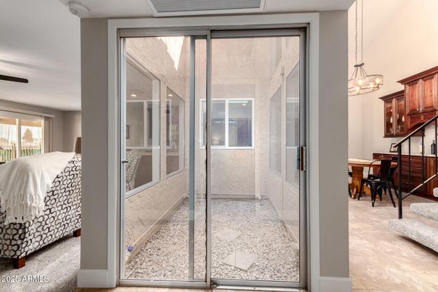 11837 S TONOPAH Drive, Phoenix, AZ 85044