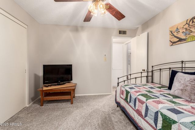 11837 S TONOPAH Drive, Phoenix, AZ 85044