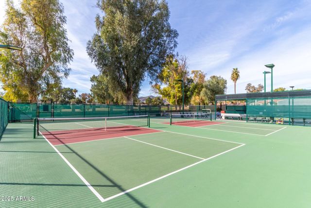 11837 S TONOPAH Drive, Phoenix, AZ 85044